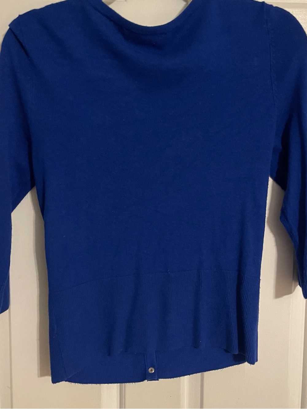 White House Black Market Women's Sapphire Blue Button-Front Cardigan - Picture 3 of 5